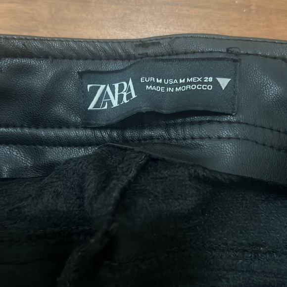 Zara faux leather pants - Picture 2 of 4